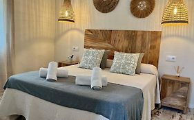 Zahora Beach Room